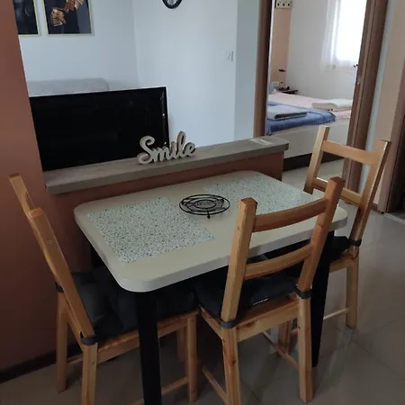 Sladjana Appartamento *